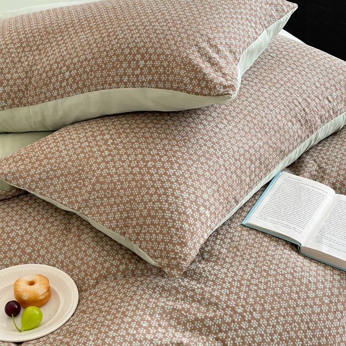 91家纺网 家纺一手货源 找家纺 萝莉家纺 2025新款全棉复古美式风水洗双层纱印花四件套 五角梅