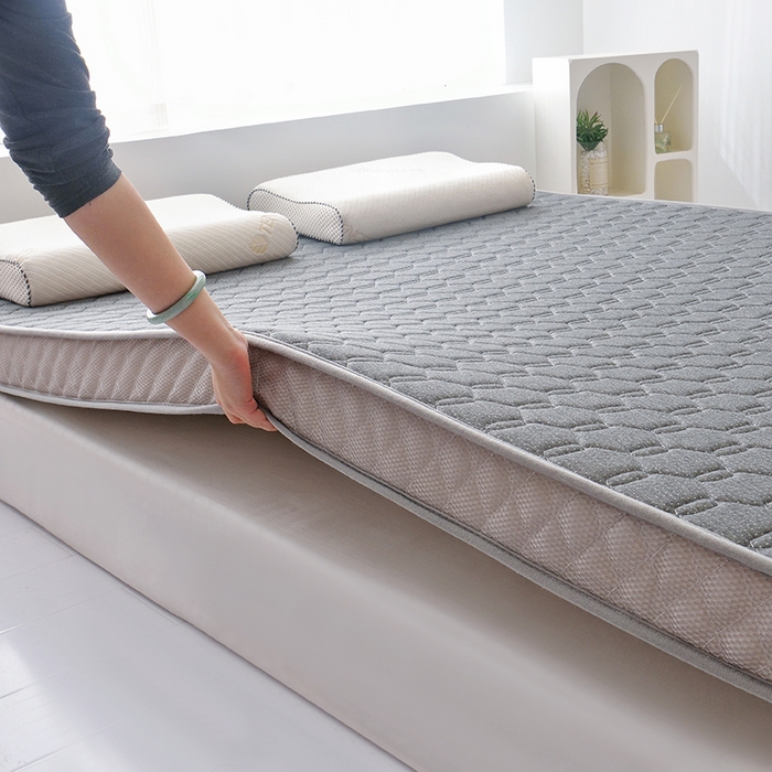 91家纺网 家纺一手货源 找家纺 苏赫床垫 2025新款高密度海绵乳胶床垫-六边格灰色