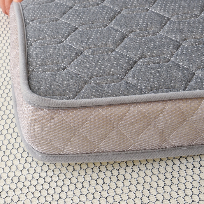 91家纺网 家纺一手货源 找家纺 苏赫床垫 2025新款高密度海绵乳胶床垫-六边格灰色