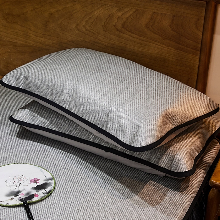 91家纺网 家纺一手货源 找家纺 网红馆（ck家纺） 2025新款冰藤席凉席席子床裙系列 玫瑰-星辰灰