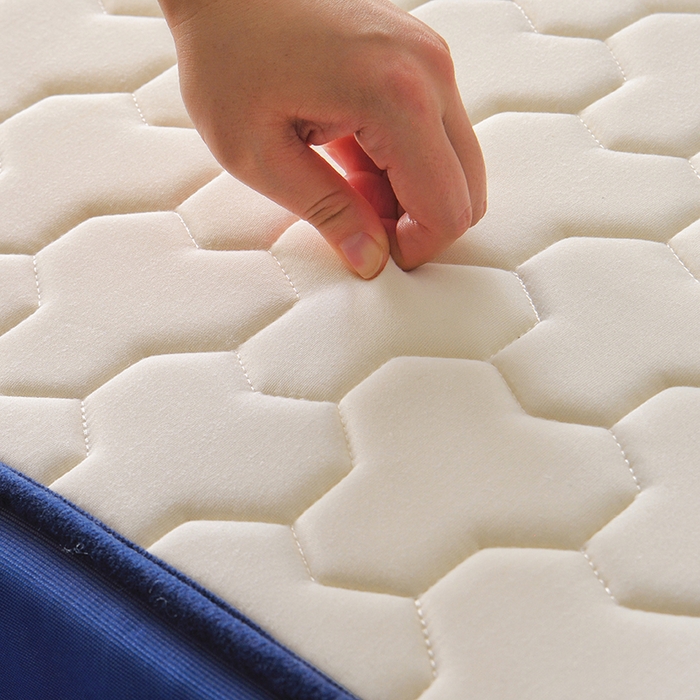 91家纺网 家纺一手货源 找家纺 苏赫床垫 2025新款牛奶丝乳胶床垫立体款床垫-菱格 白色-菱格