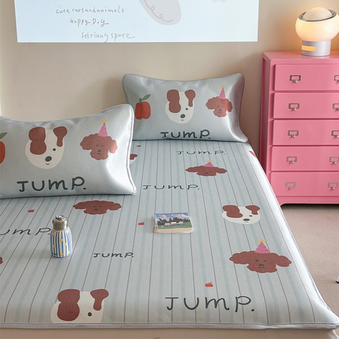 91家纺网 家纺一手货源 找家纺 萝莉家纺 2025新款升级900D加厚数码印花斜纹冰丝床席款凉席三件套 酷酷的狗