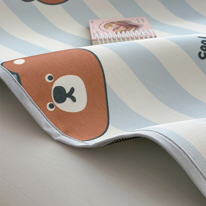 91家纺网 家纺一手货源 找家纺 萝莉家纺 2025新款升级900D加厚数码印花斜纹冰丝床席款凉席三件套 酷酷的熊