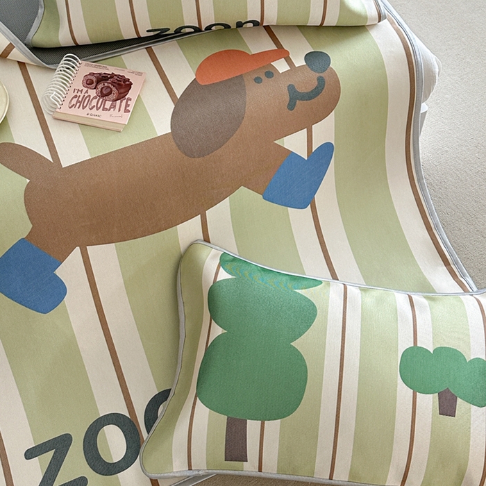 91家纺网 家纺一手货源 找家纺 萝莉家纺 2025新款升级900D加厚数码印花斜纹冰丝床席款凉席三件套 森林的狗