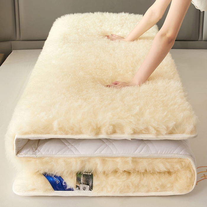 91家纺网 家纺一手货源 找家纺 苏赫床垫 2025新款羊毛床垫长毛款，全棉底布 米黄1