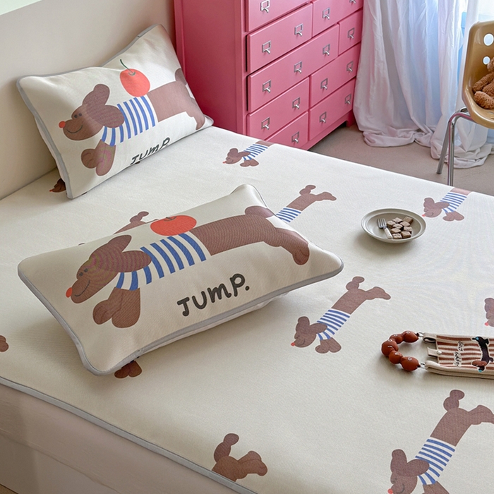 91家纺网 家纺一手货源 找家纺 萝莉家纺 2025新款升级900D加厚数码印花斜纹冰丝床席款凉席三件套 玩具狗狗