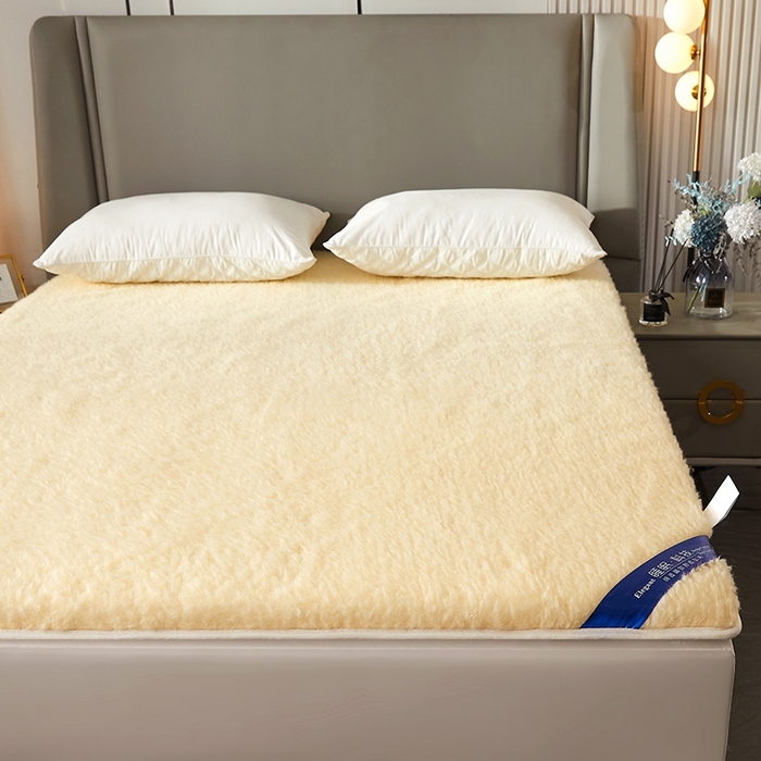 91家纺网 家纺一手货源 找家纺 苏赫床垫 2025新款羊毛床垫长毛款，全棉底布 米黄2