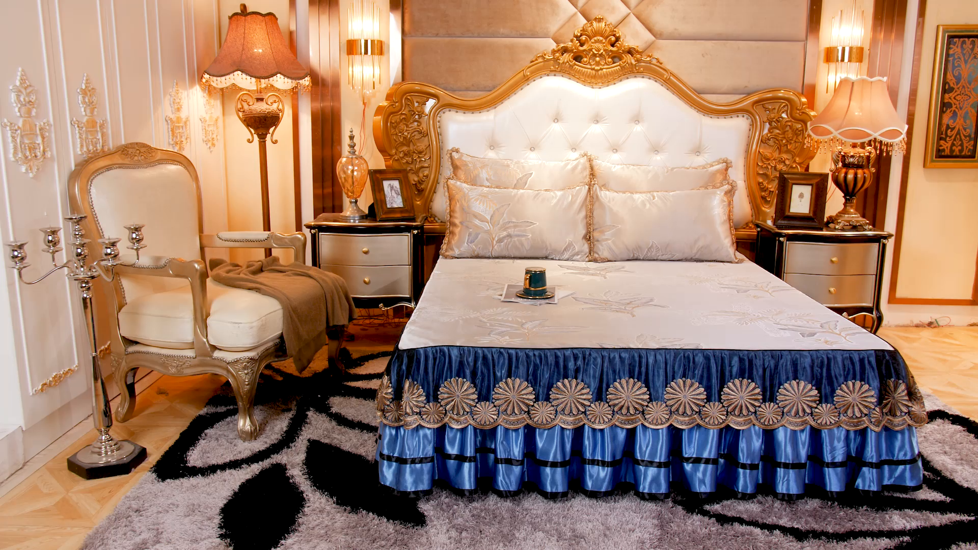 91家纺网 家纺一手货源 找家纺 网红馆（ck家纺） 2025新款色织提花冰丝凉席床裙款 欧陆风情