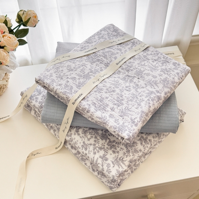 91家纺网 家纺一手货源 找家纺 海岛哥哥 2025新款高克重木棉提花双层纱四件套-风格一 蓝枝语