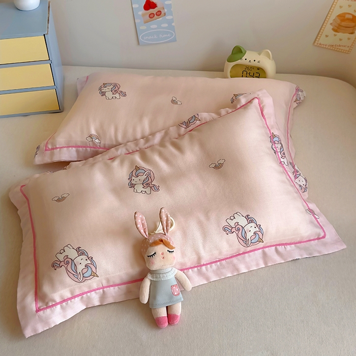 91家纺网 家纺一手货源 找家纺 百寐 2025新款竹纤维棉卡通儿童枕套30×50/35×55母婴A类宝宝枕套再生纤维 独角兽