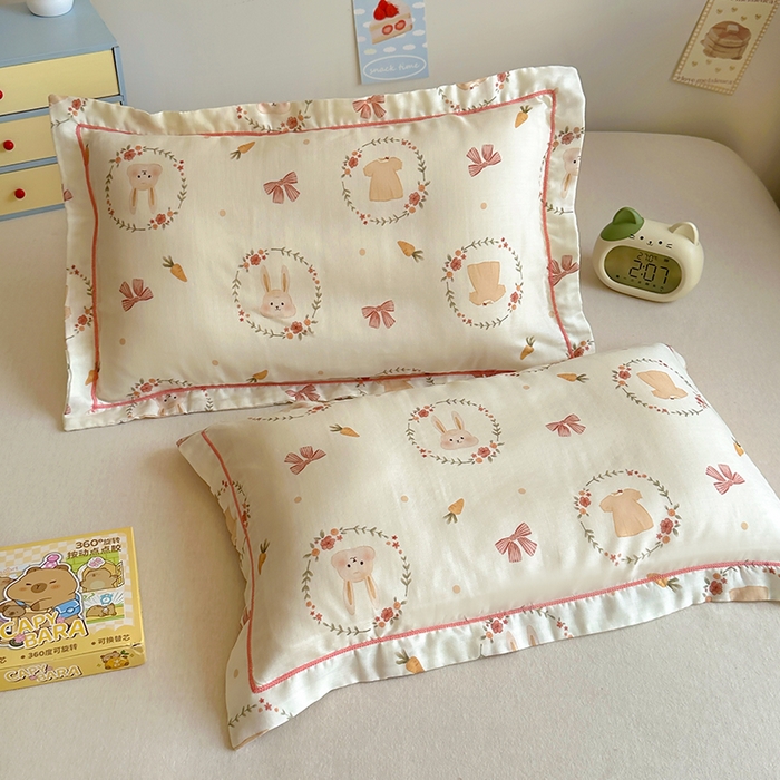 91家纺网 家纺一手货源 找家纺 百寐 2025新款竹纤维棉卡通儿童枕套30×50/35×55母婴A类宝宝枕套再生纤维 花环兔