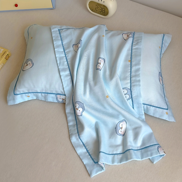 91家纺网 家纺一手货源 找家纺 百寐 2025新款竹纤维棉卡通儿童枕套30×50/35×55母婴A类宝宝枕套再生纤维 蓝企鹅