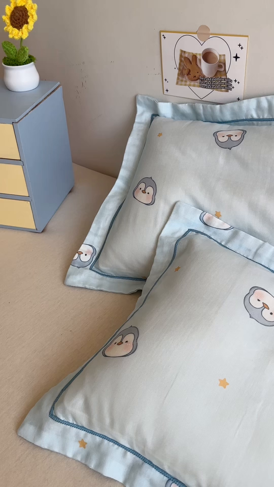 91家纺网 家纺一手货源 找家纺 百寐 2025新款竹纤维棉卡通儿童枕套30×50/35×55母婴A类宝宝枕套再生纤维 蓝企鹅