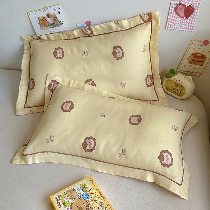 91家纺网 家纺一手货源 找家纺 百寐 2025新款竹纤维棉卡通儿童枕套30×50/35×55母婴A类宝宝枕套再生纤维 小狮子