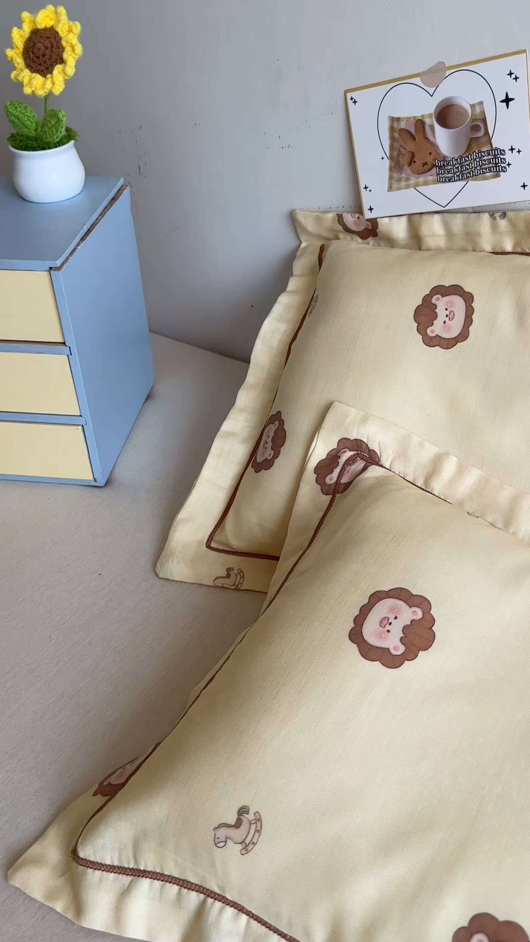 91家纺网 家纺一手货源 找家纺 百寐 2025新款竹纤维棉卡通儿童枕套30×50/35×55母婴A类宝宝枕套再生纤维 小狮子