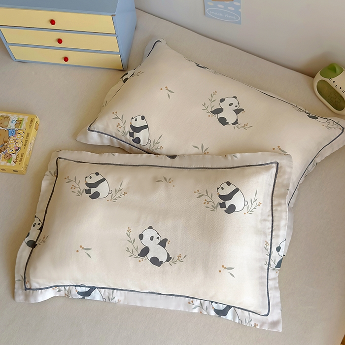 91家纺网 家纺一手货源 找家纺 百寐 2025新款竹纤维棉卡通儿童枕套30×50/35×55母婴A类宝宝枕套再生纤维 小熊猫