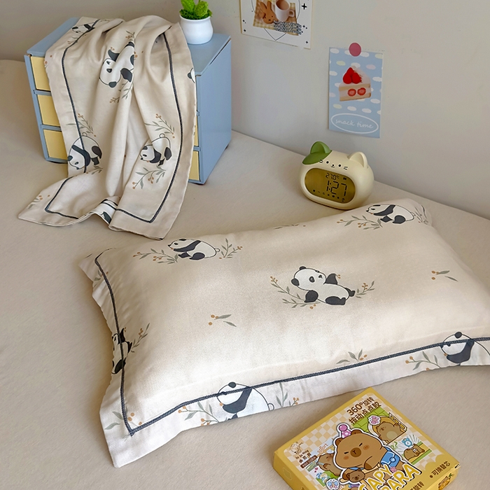 91家纺网 家纺一手货源 找家纺 百寐 2025新款竹纤维棉卡通儿童枕套30×50/35×55母婴A类宝宝枕套再生纤维 小熊猫