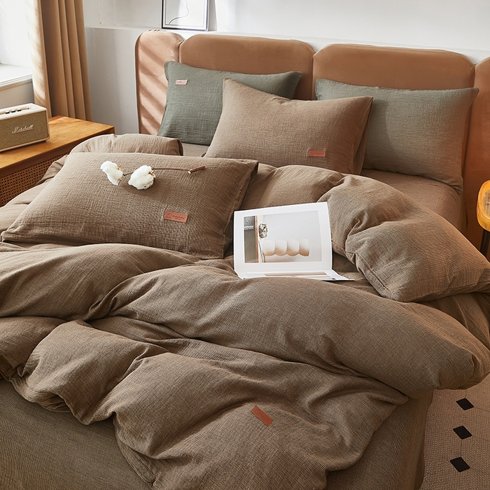 91家纺网 家纺一手货源 找家纺 全美家居 2025新款A类全棉纯棉活性印染双层纱四件套 棕褐香缇