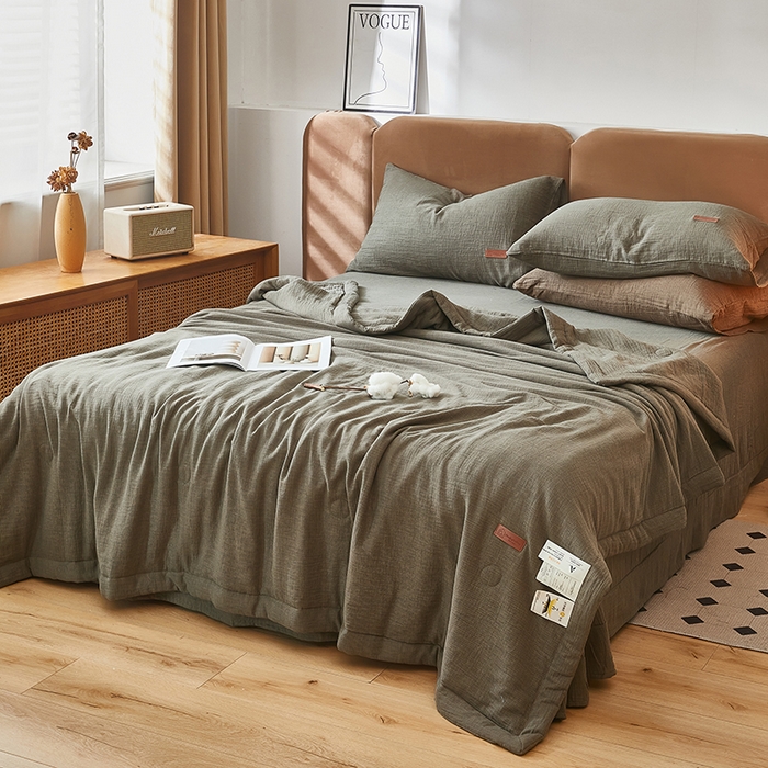 91家纺网 家纺一手货源 找家纺 全美家居 2025新款全棉水洗色织双层纱大豆纤维被夏凉被空调被夏被 榛果梵梦