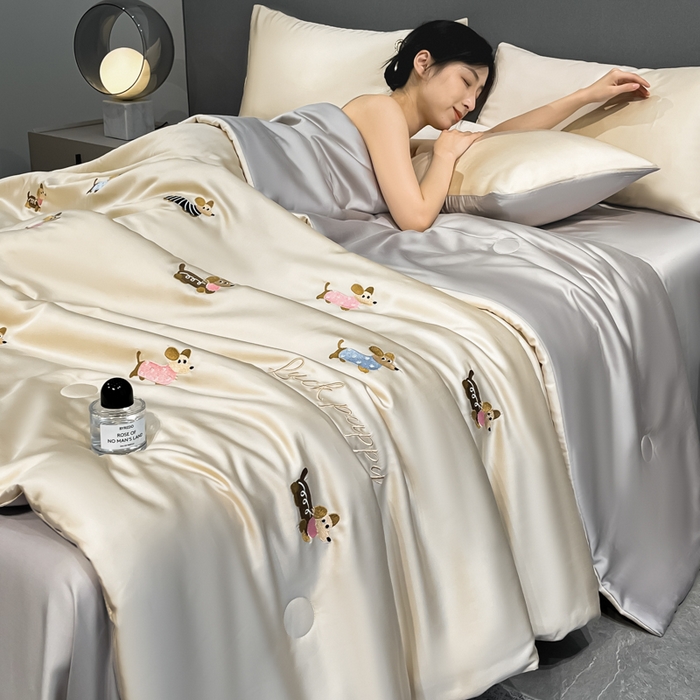 91家纺网 家纺一手货源 找家纺 （总）如一 2025新款精绣系列水洗冰丝夏被四件套