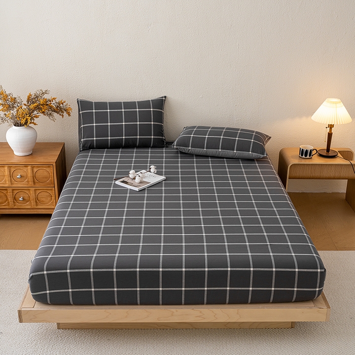 91家纺网 家纺一手货源 找家纺 吉象家纺 2025新款全棉色织水洗棉床笠三件套 暗灰中格