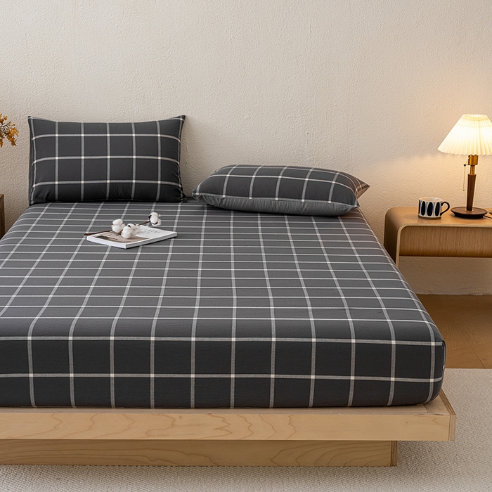 91家纺网 家纺一手货源 找家纺 吉象家纺 2025新款全棉色织水洗棉床笠三件套 暗灰中格