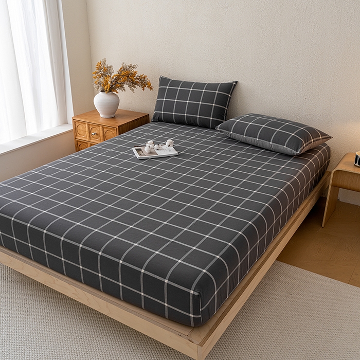 91家纺网 家纺一手货源 找家纺 吉象家纺 2025新款全棉色织水洗棉床笠三件套 暗灰中格