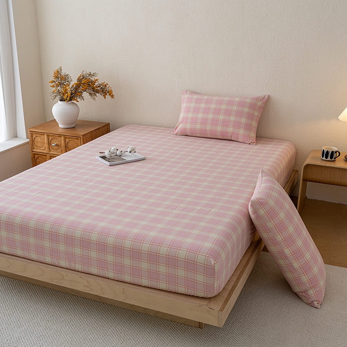 91家纺网 家纺一手货源 找家纺 吉象家纺 2025新款全棉色织水洗棉床笠三件套 凡人歌粉