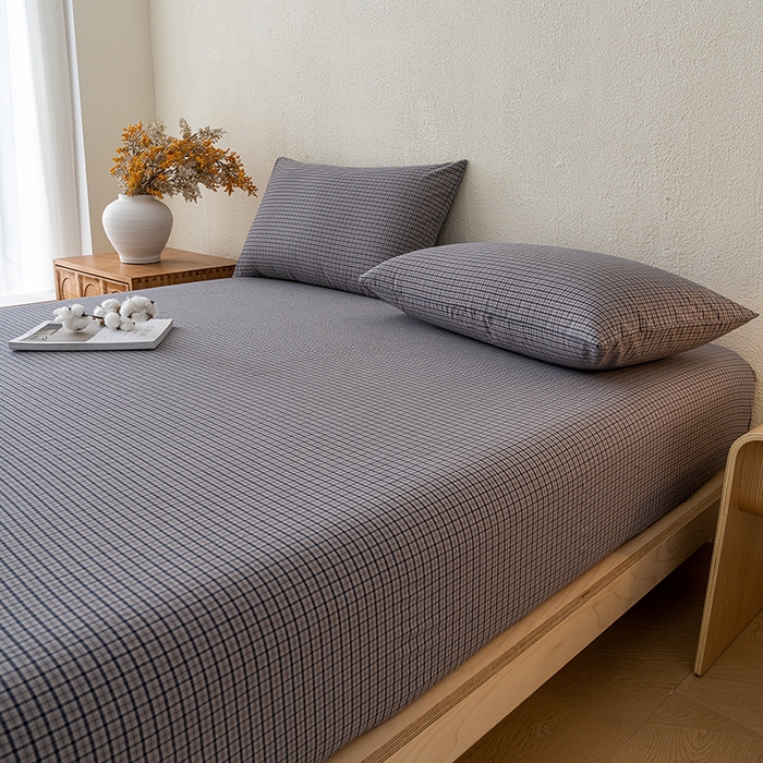 91家纺网 家纺一手货源 找家纺 吉象家纺 2025新款全棉色织水洗棉床笠三件套 极目