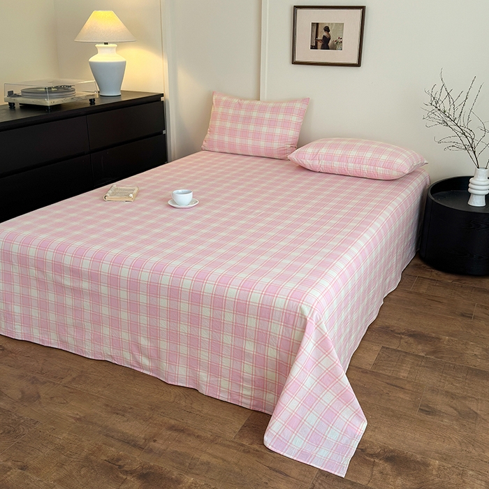 91家纺网 家纺一手货源 找家纺 吉象家纺 2025新款全棉色织水洗棉床单三件套 凡人歌粉