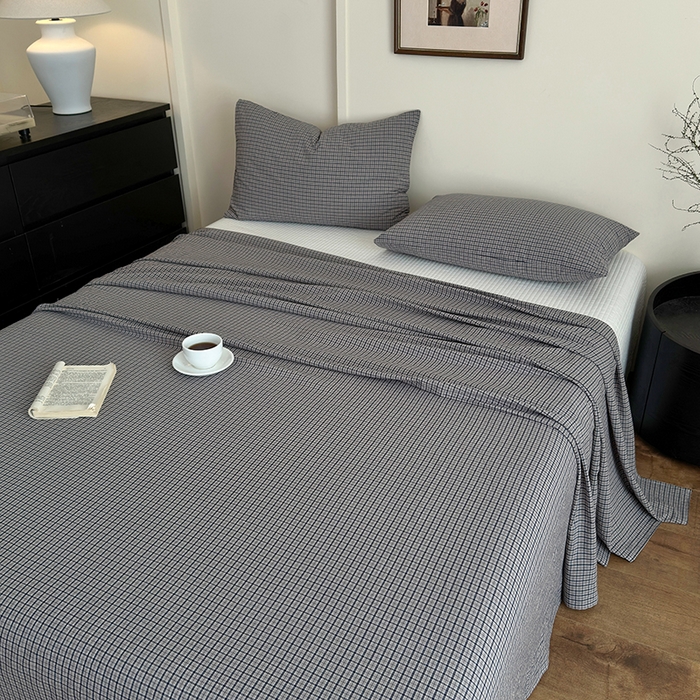 91家纺网 家纺一手货源 找家纺 吉象家纺 2025新款全棉色织水洗棉床单三件套 极目