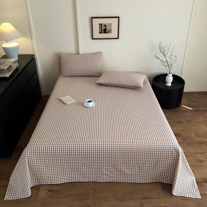 91家纺网 家纺一手货源 找家纺 吉象家纺 2025新款全棉色织水洗棉床单三件套 咖小格