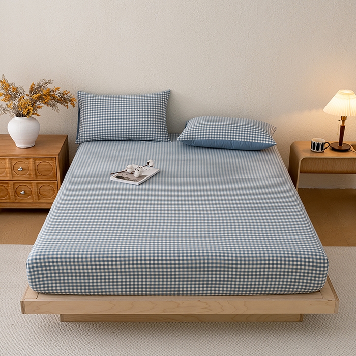 91家纺网 家纺一手货源 找家纺 吉象家纺 2025新款全棉色织水洗棉床笠三件套 蓝小格