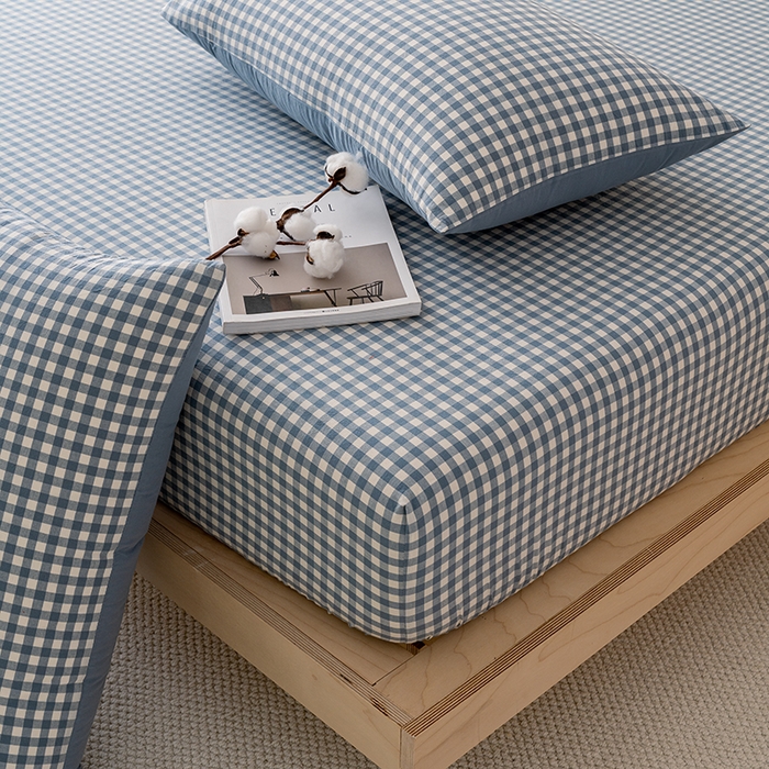 91家纺网 家纺一手货源 找家纺 吉象家纺 2025新款全棉色织水洗棉床笠三件套 蓝小格