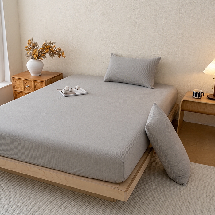 91家纺网 家纺一手货源 找家纺 吉象家纺 2025新款全棉色织水洗棉床笠三件套 秘境灰条