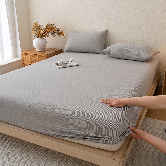 91家纺网 家纺一手货源 找家纺 吉象家纺 2025新款全棉色织水洗棉床笠三件套 秘境灰条