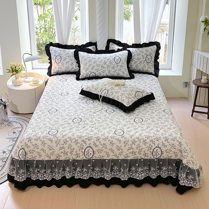 雨彤家纺 2025年新款赫本风云朵水洗棉夹棉双层花边床盖 澜音花香-赫本风