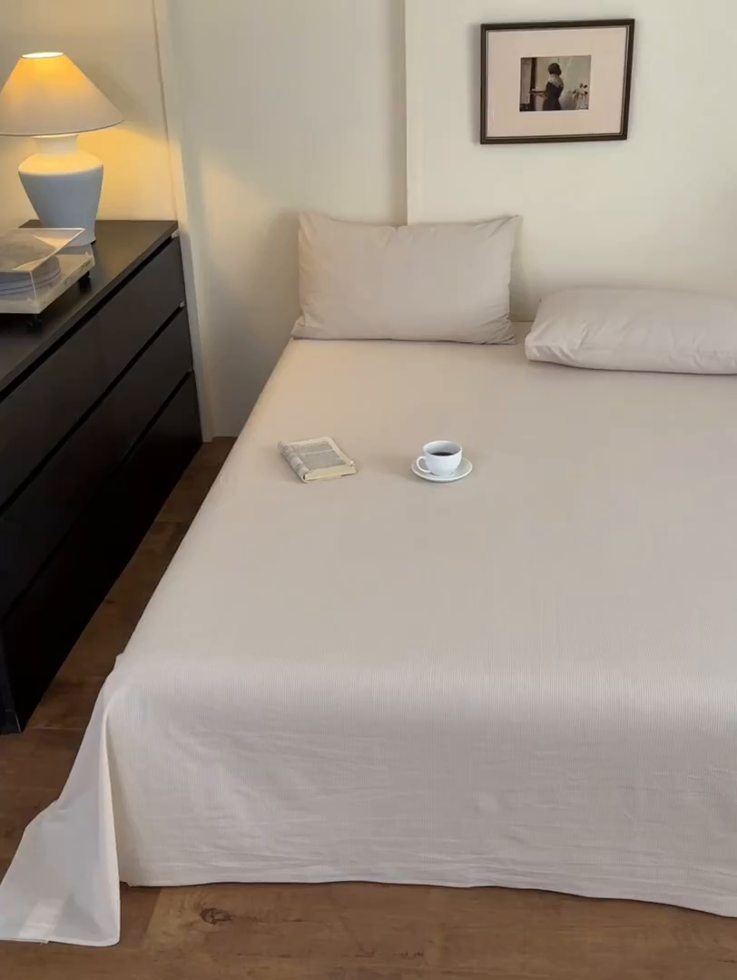 91家纺网 家纺一手货源 找家纺 吉象家纺 2025新款全棉色织水洗棉床单三件套 秘境咖条