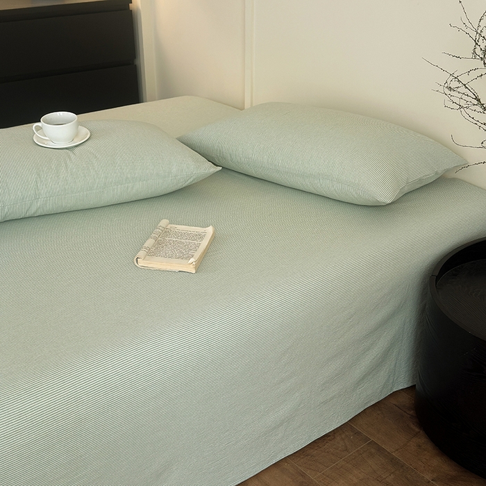 91家纺网 家纺一手货源 找家纺 吉象家纺 2025新款全棉色织水洗棉床单三件套 秘境绿条