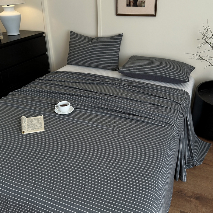 91家纺网 家纺一手货源 找家纺 吉象家纺 2025新款全棉色织水洗棉床单三件套 拿铁