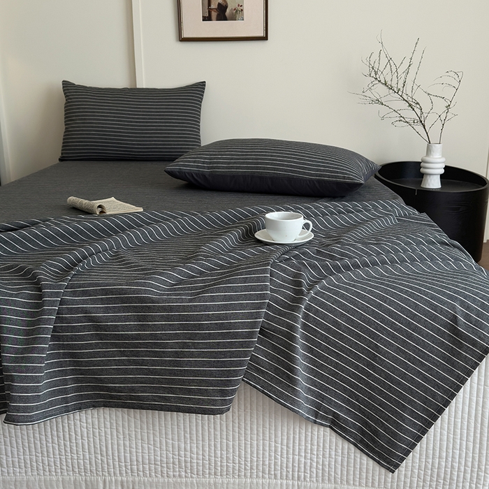 91家纺网 家纺一手货源 找家纺 吉象家纺 2025新款全棉色织水洗棉床单三件套 拿铁