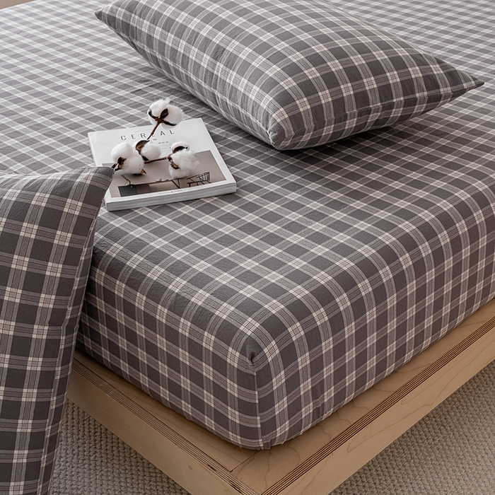 91家纺网 家纺一手货源 找家纺 吉象家纺 2025新款全棉色织水洗棉床笠三件套 青春告白灰