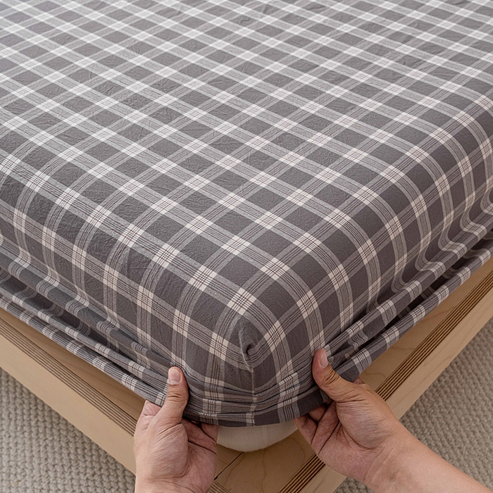 91家纺网 家纺一手货源 找家纺 吉象家纺 2025新款全棉色织水洗棉床笠三件套 青春告白灰