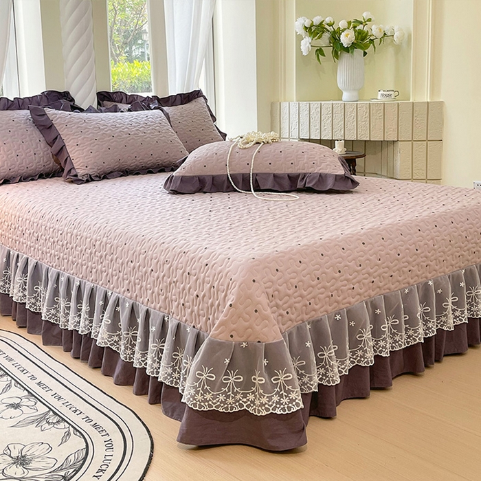 91家纺网 家纺一手货源 找家纺 雨彤家纺 2025年新款赫本风云朵水洗棉夹棉双层花边床盖 芋艿波波-紫-赫本风