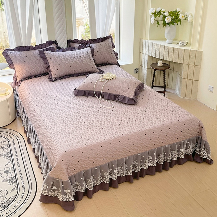 91家纺网 家纺一手货源 找家纺 雨彤家纺 2025年新款赫本风云朵水洗棉夹棉双层花边床盖 芋艿波波-紫-赫本风