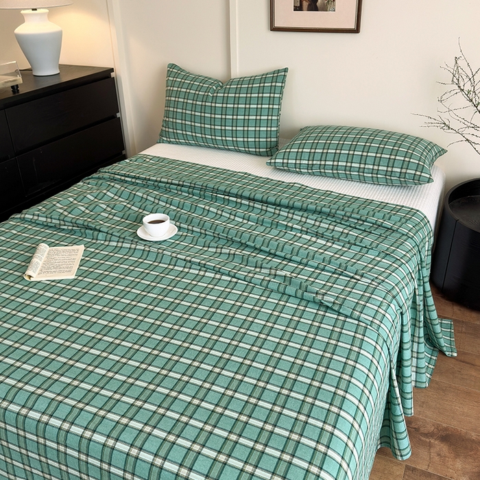 91家纺网 家纺一手货源 找家纺 吉象家纺 2025新款全棉色织水洗棉床单三件套 新春绿