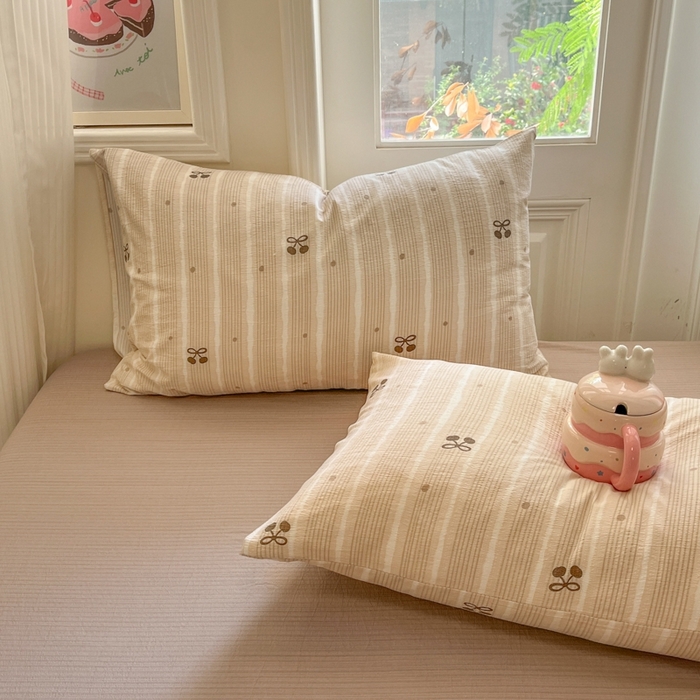 91家纺网 家纺一手货源 找家纺 海岛哥哥 2025新款高克重木棉提花双层纱四件套-风格二 樱桃点点