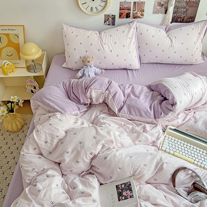 91家纺网 家纺一手货源 找家纺 沐芷 2025 A类水洗棉印花四件套卡通简约床单三件套宿舍 【提供买家秀】 紫色蝴蝶结