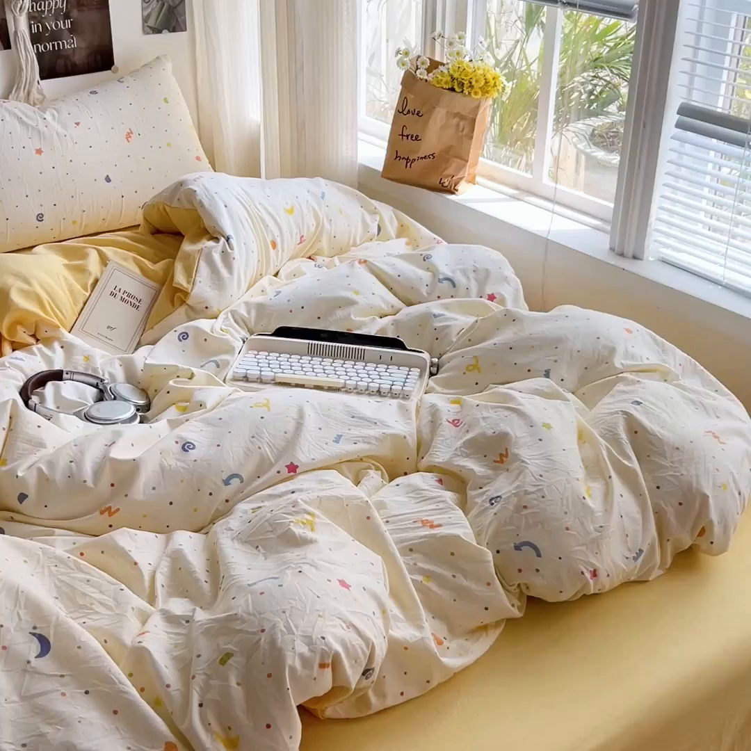 91家纺网 家纺一手货源 找家纺 沐芷 2025 A类水洗棉印花四件套卡通简约床单三件套宿舍 【提供买家秀】 奶酪点点