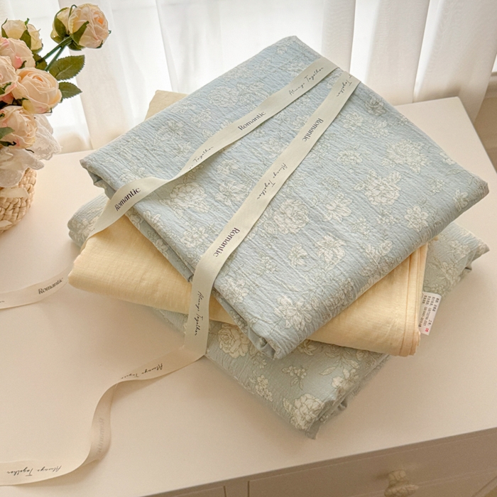 91家纺网 家纺一手货源 找家纺 港岛妹妹 2025新款高克重提花双层纱四件套-风格一 茶花